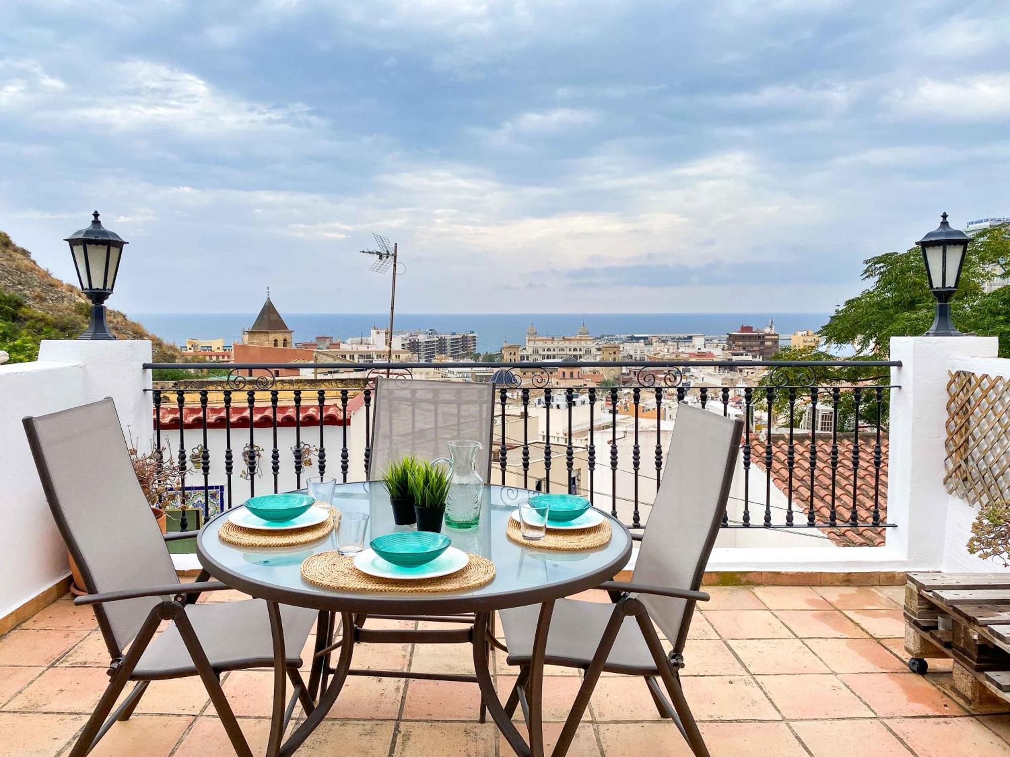 Casa Moll. Tradicion Y Bonitas Vistas De Alicante Dış mekan fotoğraf